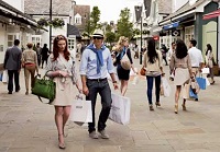 Bicester Village Shopping Express